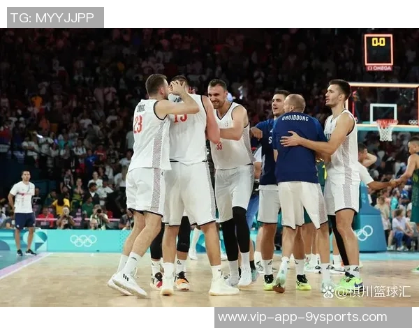 现代篮球无位置化科尔谈收官阵容与打分卫的重要性