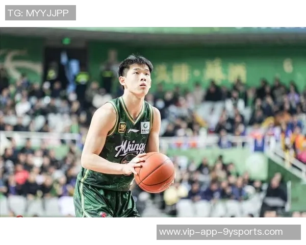 媒体人点评林葳最后一攻选择失误后卫应承担更多责任